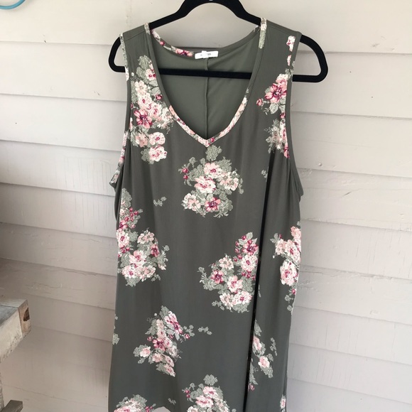 Maurices Dresses & Skirts - Maurices Plus Size 2 - floral dress